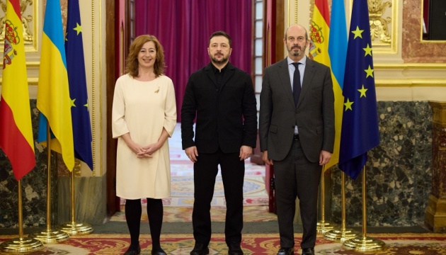 Zelensky discusses defense support, air defense with Spanish Parliament leaders