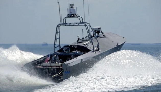 Ukrainian Navy shows how they destroy enemy boat in Tendrivska Spit area