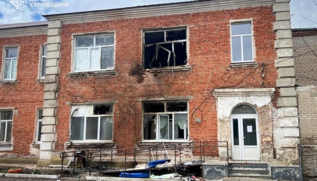 Russians strike hospital in Kharkiv region, injuring three