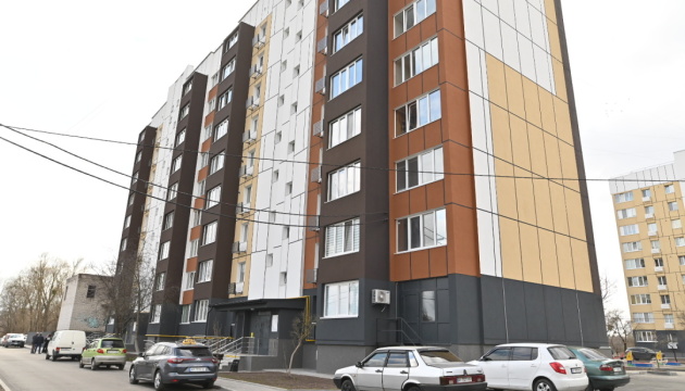 Two more apartment buildings restored in Borodianka