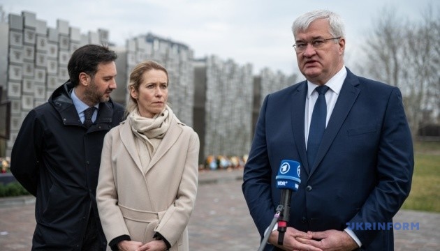 Sybiha calls on EU to assess Szijjarto’s close contacts with Lavrov