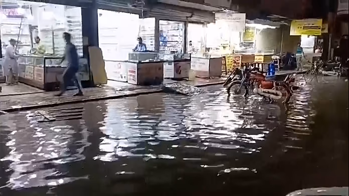 Pakistan: Karachi thunderstorm kills at least 16 as powerful winds wreak havoc