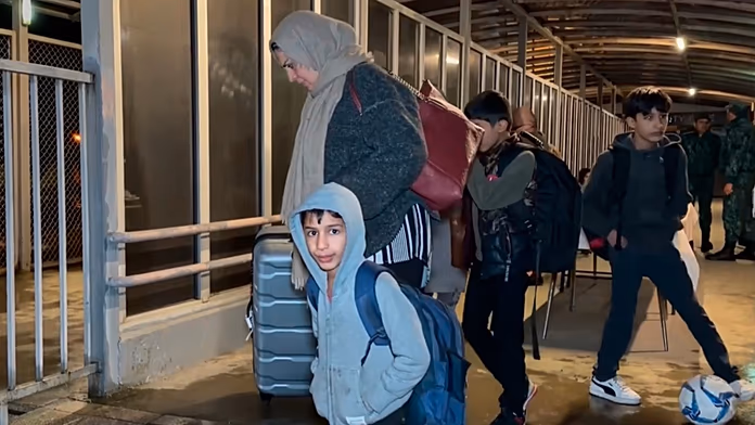 Hundreds of foreign nationals evacuate from Iran to Azerbaijan amid escalating conflict