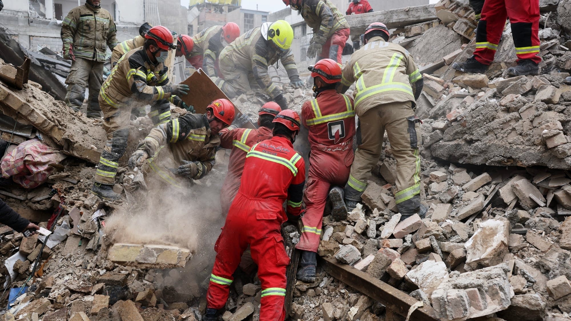 U.S. is deploying Marines to Middle East as it pounds Iran – MPR News