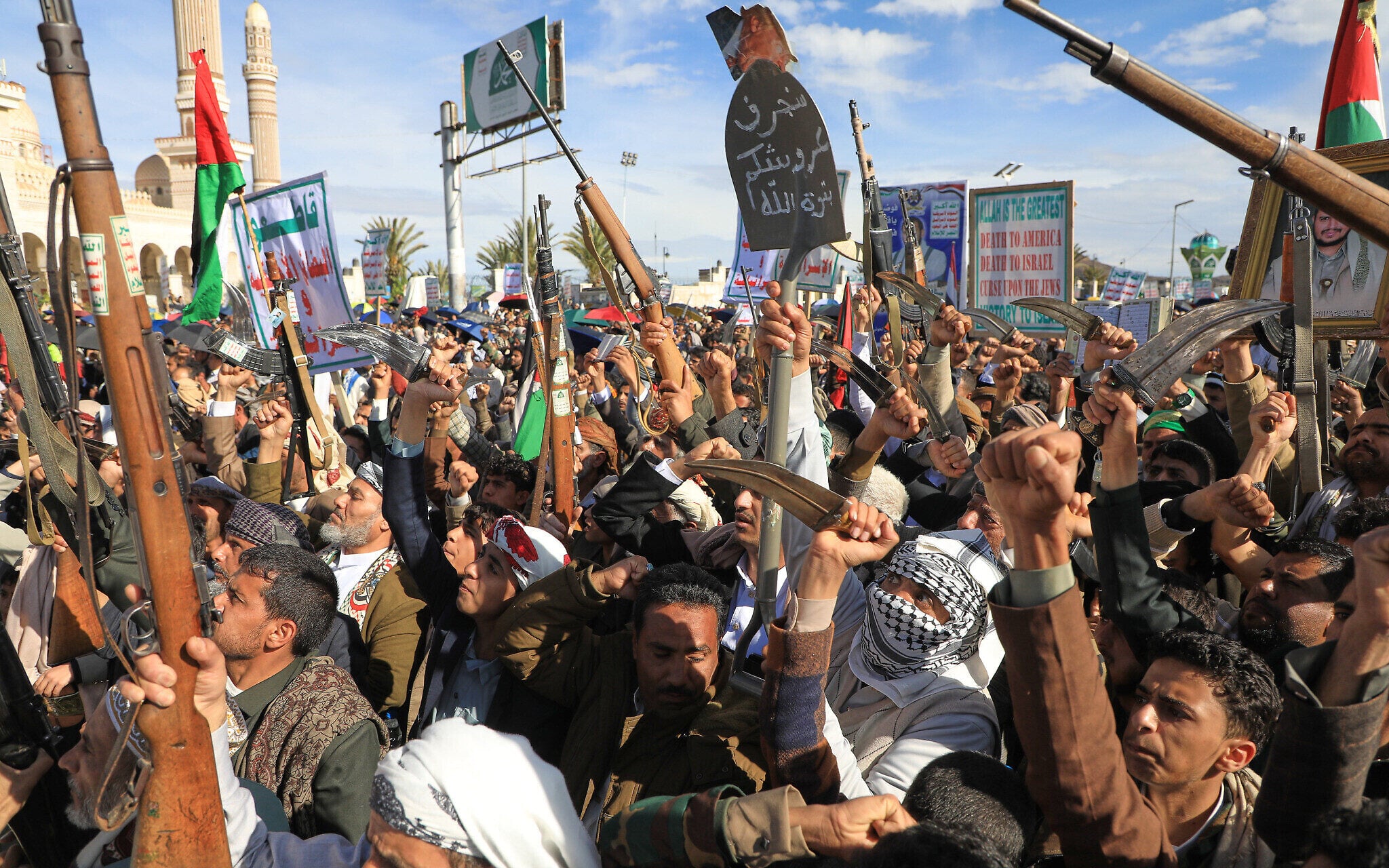 Joining war, Yemen’s Iran-backed Houthis launch missile attack on southern Israel