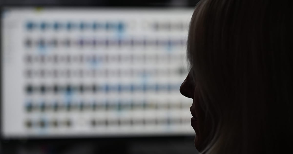 Commissioners pile pressure on Parliament to pass child sexual abuse bill – POLITICO