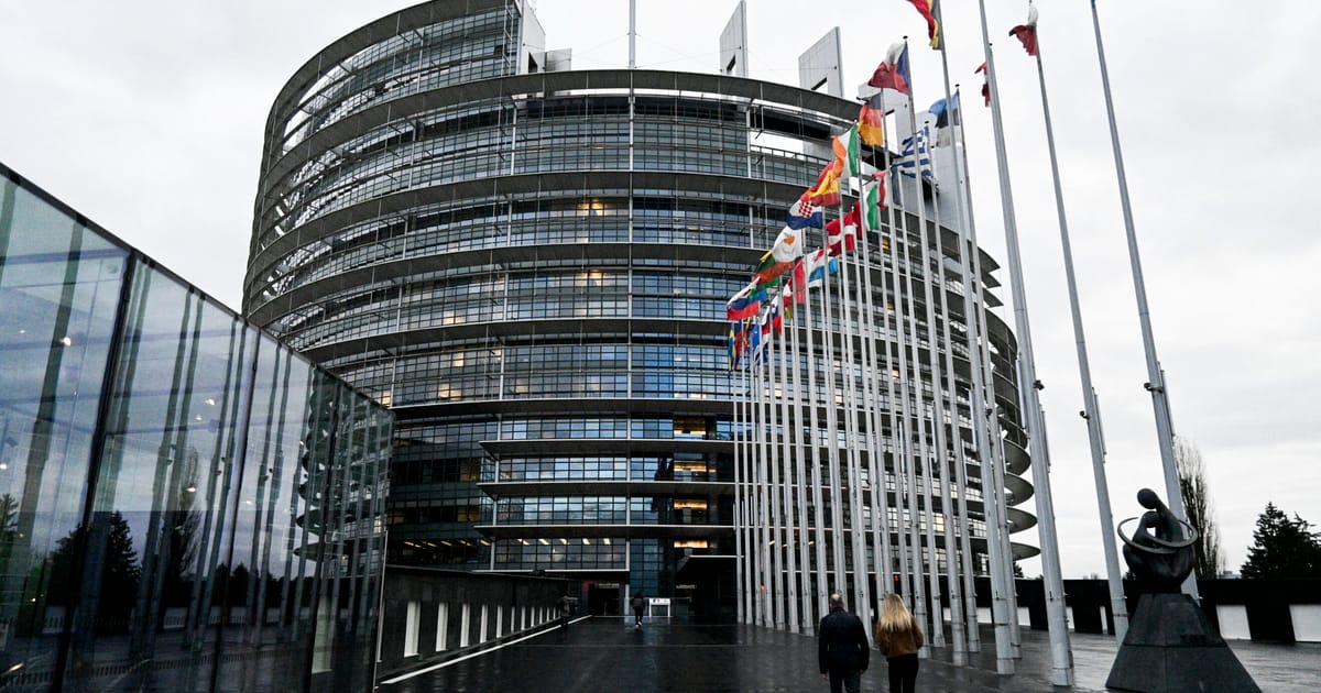 Zelenskyy, Merkel and Bono get top EU prize – POLITICO