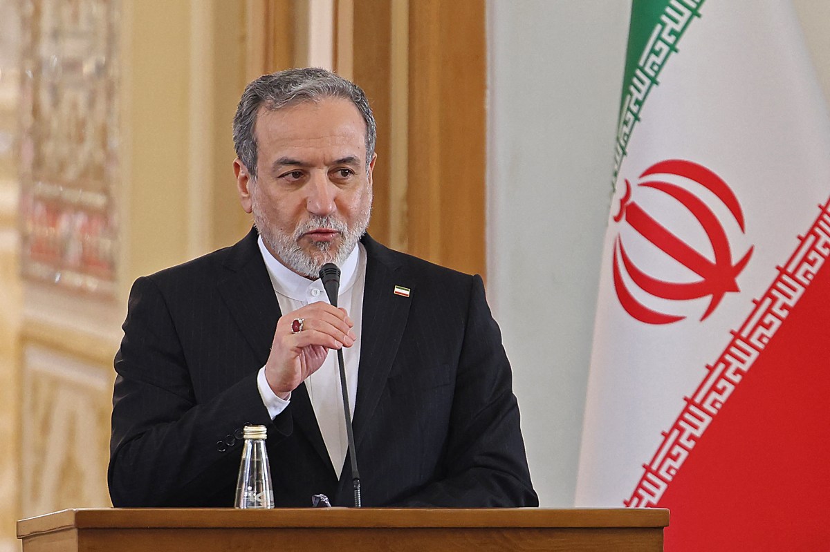 Iran War Updates: Foreign Minister Rejects Trump’s Claim Iran Wants a Deal