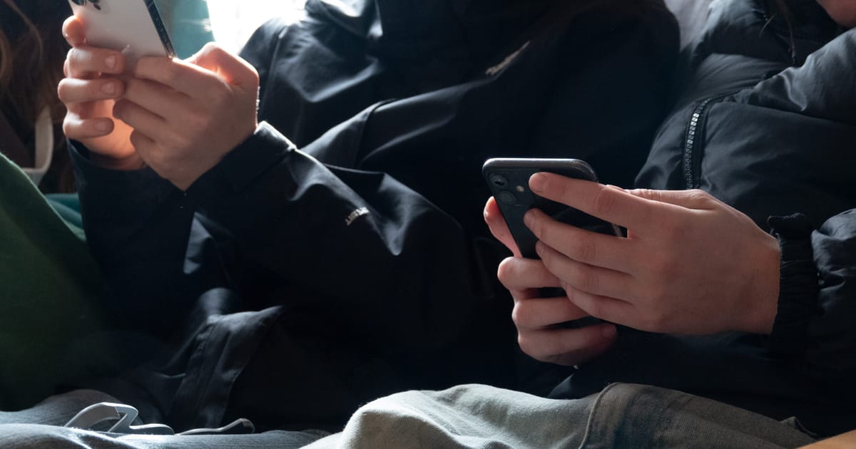 TikTok, X say they’re ‘neutral’ on a social media ban for teens – POLITICO