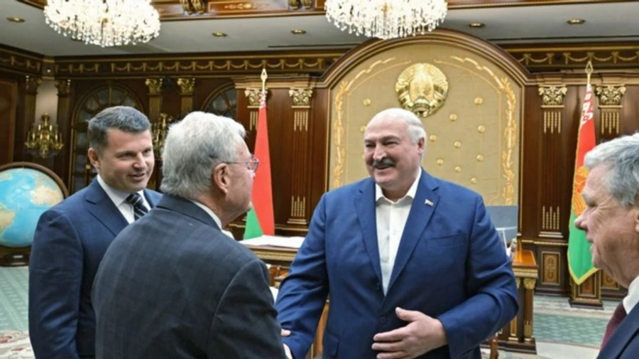 Belarus uses prisoner release to charm West, not for democratization. Lukashenka stands with Russia anyway, says defense report