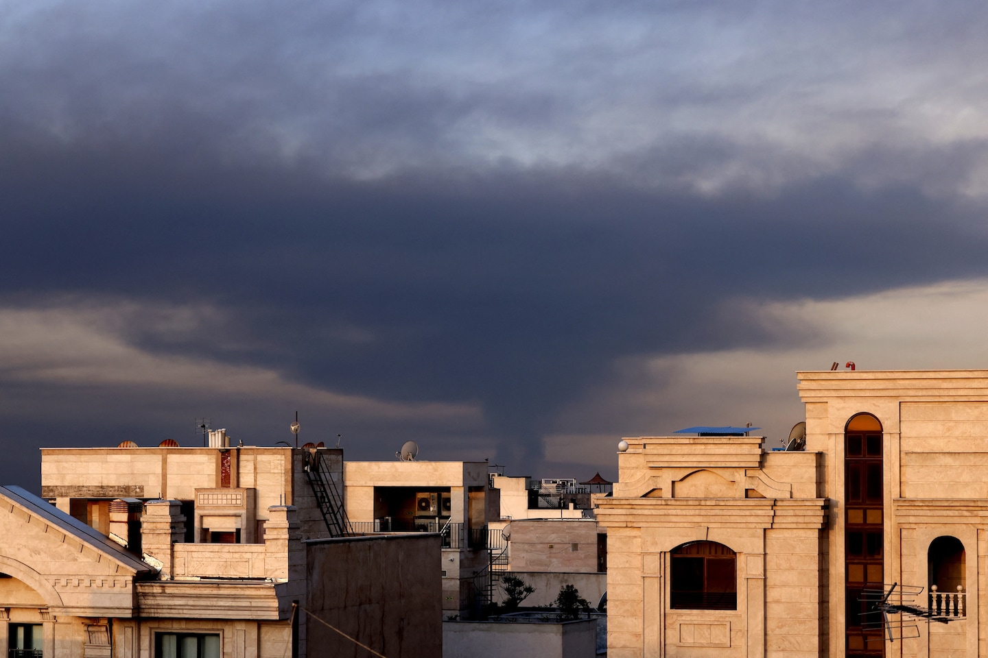 Trump says U.S. to expand Iran targets as Tehran rejects idea of surrender – The Washington Post