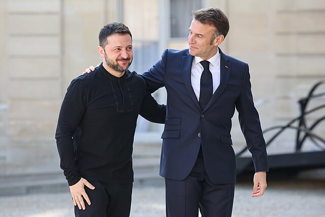 Zelenskyy in Paris: €90 bn EU loan, shadow fleet, and the coalition of the willing on the table
