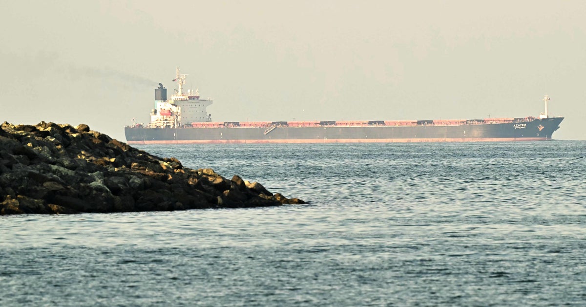 Iran signaling it may deploy mines to disrupt Strait of Hormuz, U.S. sources say