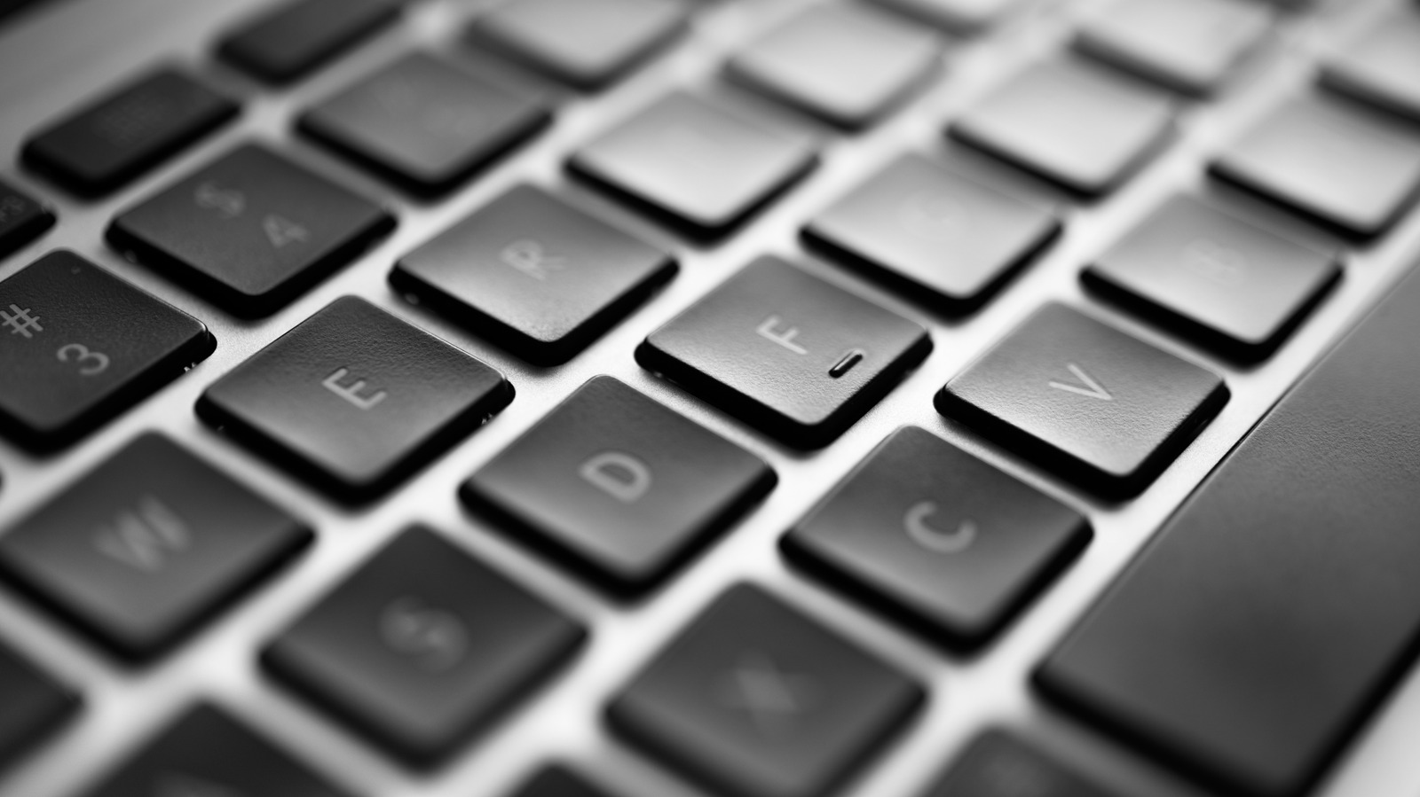 The Reason Why Your Keyboard’s ‘F’ And ‘J’ Keys Have Little Bumps On Them