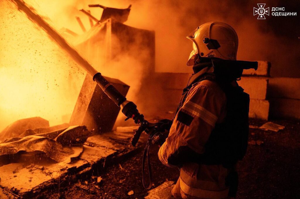 Russia wants Europe hooked on its oil. It’s bombing Ukraine’s southern routes that offer alternative for two days in row