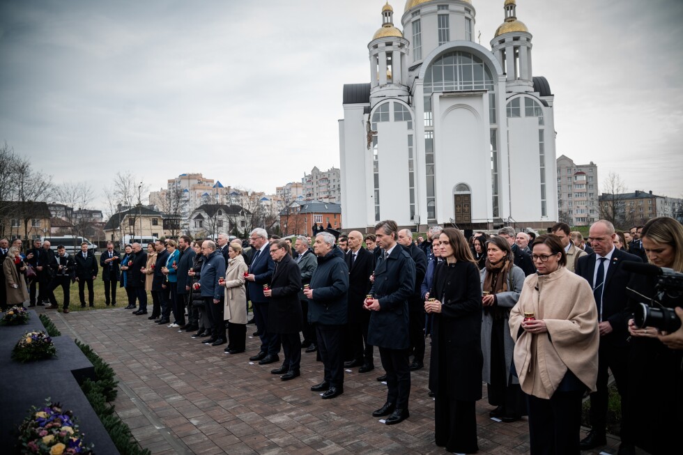 EU foreign ministers visit Ukraine on anniversary of Bucha massacre