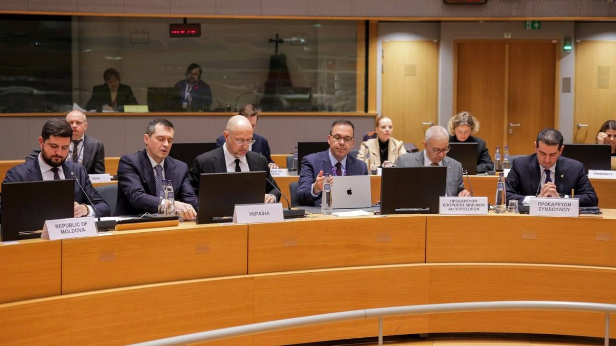 Ukraine agrees with partners to establish strategic reserve of equipment for energy repairs – minister