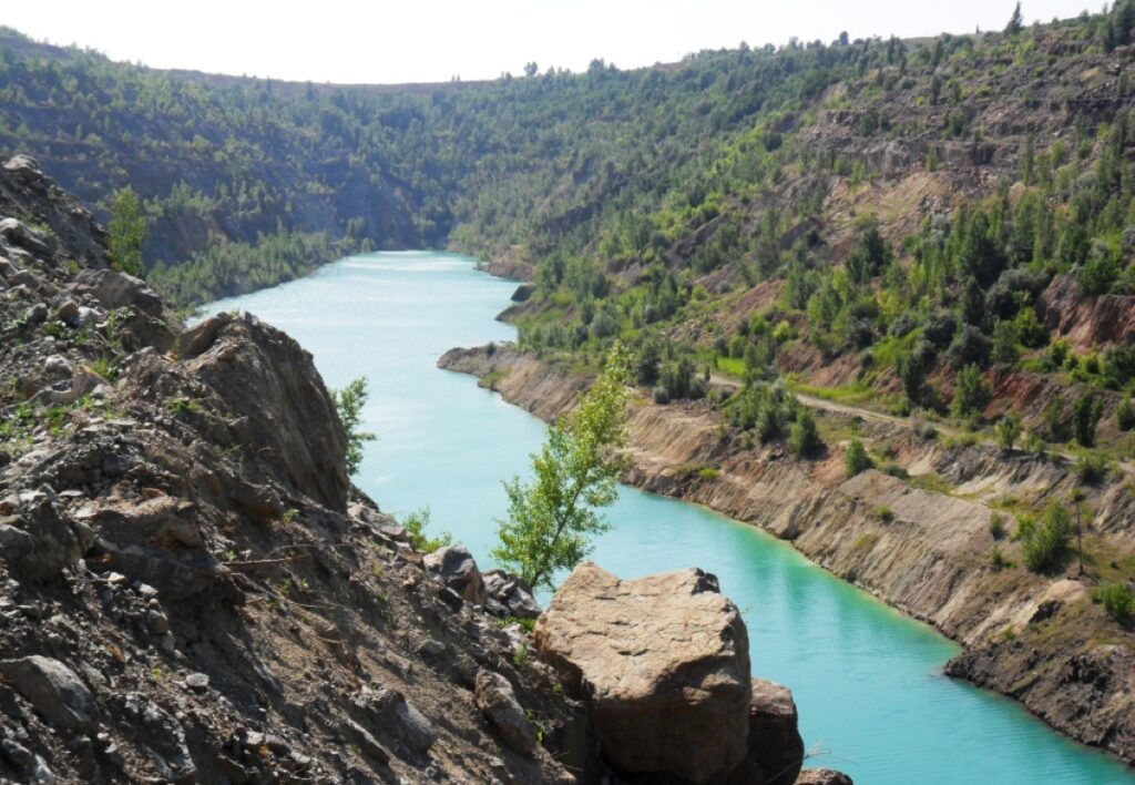 Ukraine’s graphite plant proves Western supply chains can bypass China—one African batch at a time