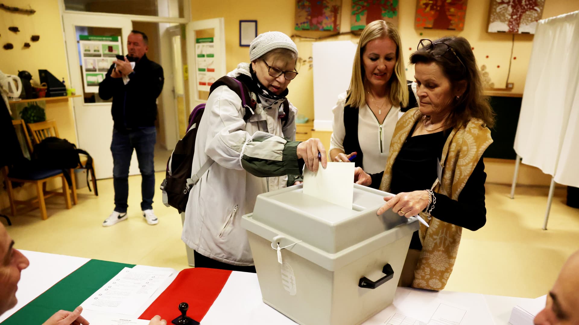 Hungarians vote in closely watched landmark election