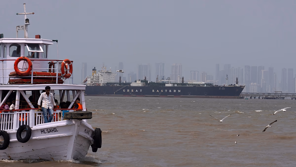 Shipping companies ‘see opportunities’ but seek clarity on Strait of Hormuz reopening