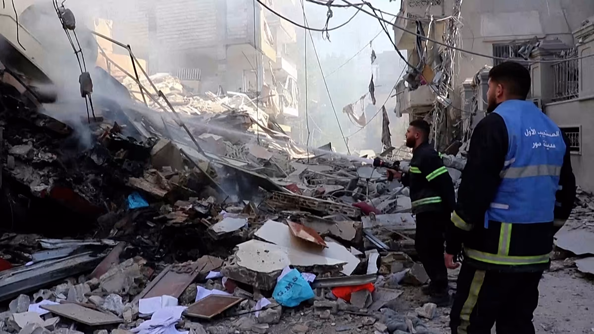 Video. Israeli strikes on Lebanon leave more than 200 dead and 1,000 wounded