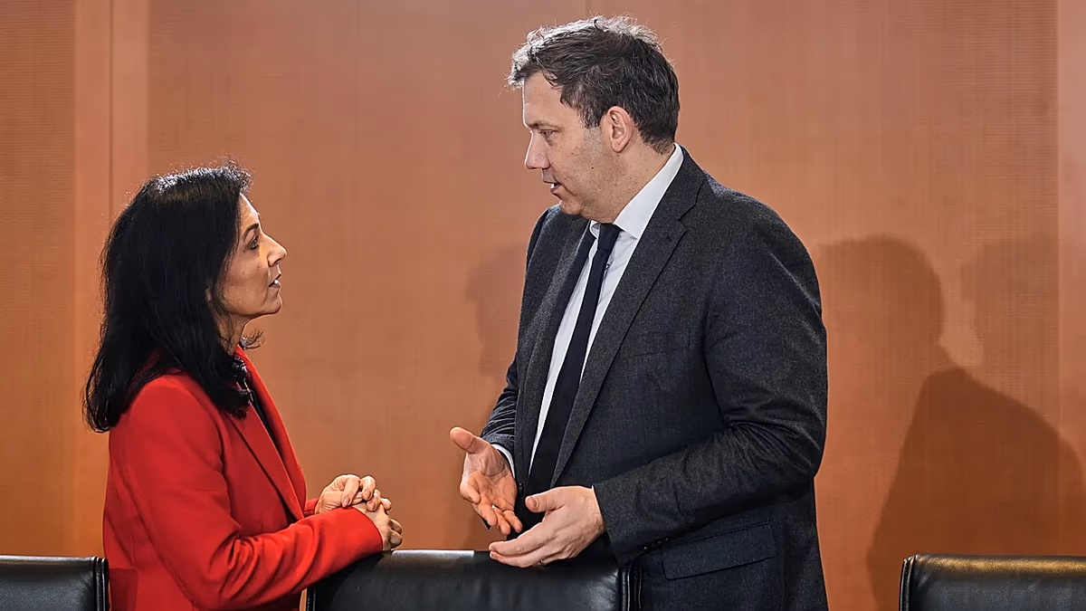 Germany cuts fuel tax as oil prices surge on Iran blockade