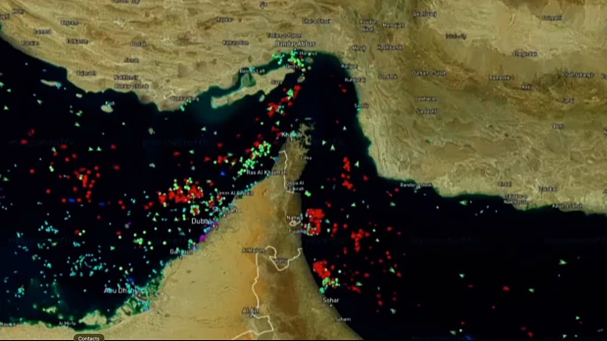 Video. Timelapse footage shows maritime traffic around Gulf, Straight of Hormuz