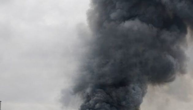 Chernihiv under massive drone attack, explosions reported in city