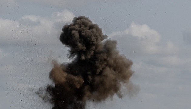 Russian forces strike residential building in Kharkiv with drone, leaving six injured