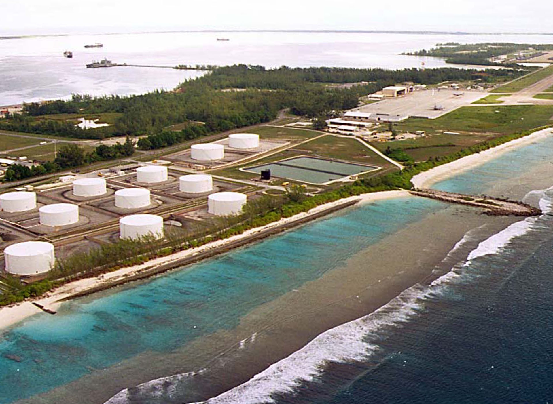 UK to hold off on deal ceding Chagos Islands amid US opposition | Border Disputes News