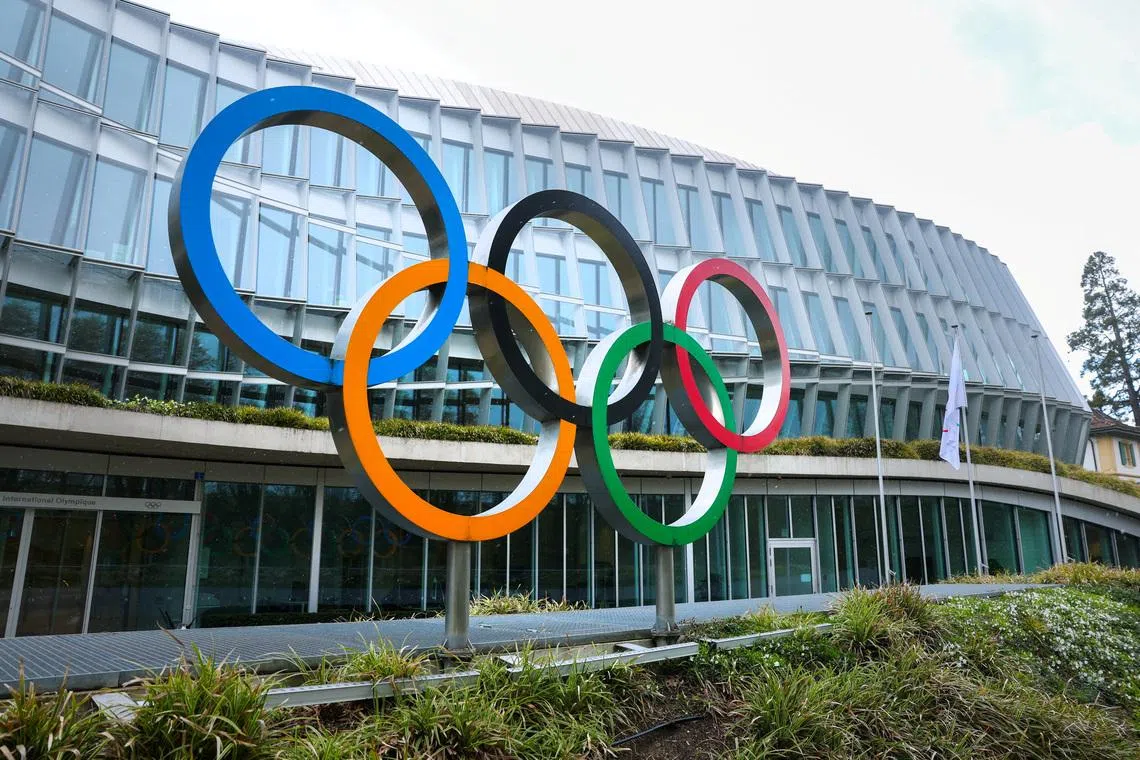 Olympic Games-Ukraine asks IOC to examine ‘neutral’ status of Russian athletes