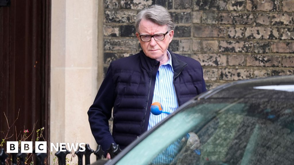 Key questions facing government over Mandelson vetting – BBC