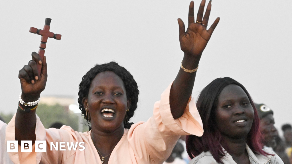 Pope prioritises world's fastest-growing Catholic region in major Africa tour – BBC