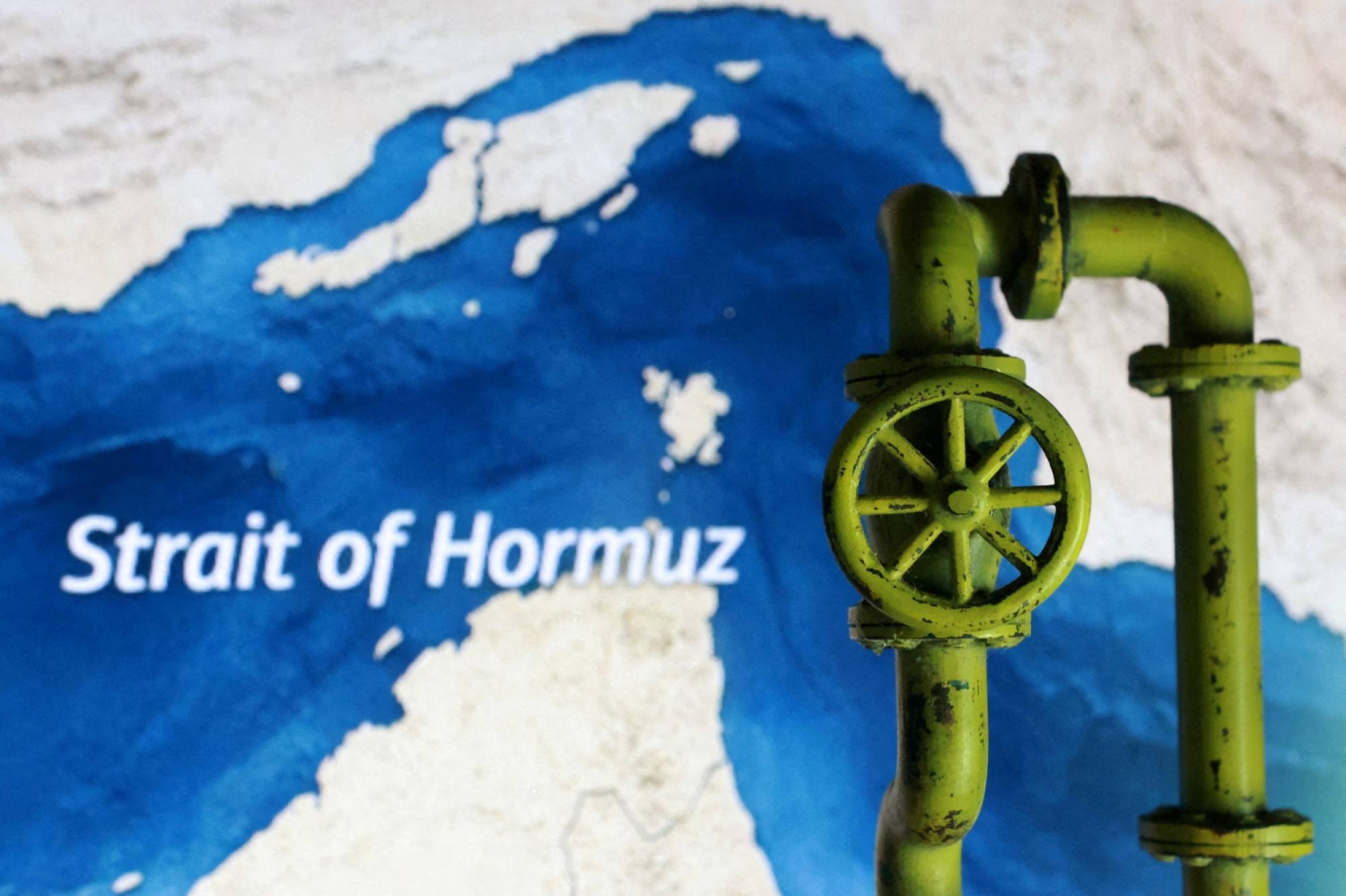 Iran unable to find mines in Strait of Hormuz, U.S. says