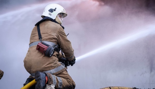 Russian drones strike Kharkiv, cars catch fire