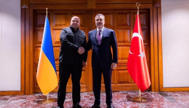 Umerov meets Turkish officials on talks with Russia and Ukrainian POWs