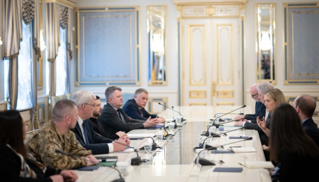 Zelensky discusses unblocking negotiation process with Irish Foreign Minister Helen McEntee