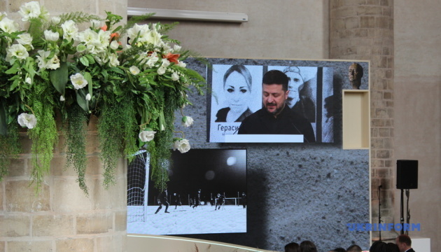 Zelensky receives Four Freedoms Award in Netherlands