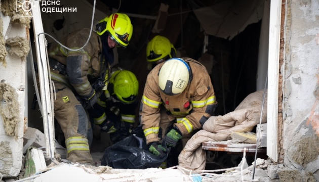 Rescue operations completed in Odesa after building struck three times by Russian drones