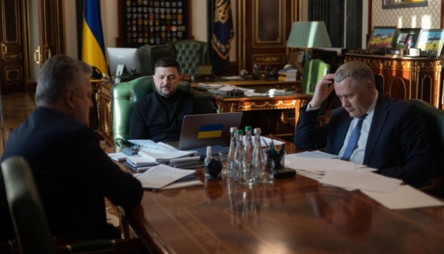 Zelensky holds first-ever leader-level call with president of Honduras