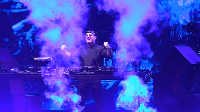 Argentina: Buenos Aires mixes faith and techno in tribute to Pope Francis