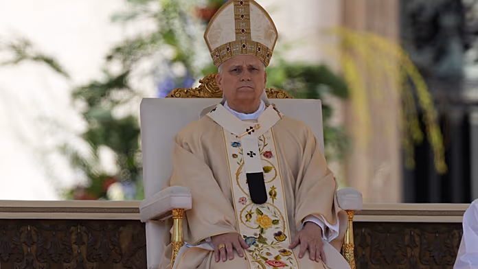 Trump refuses to apologise after clash with Pope Leo XIV over Iran war