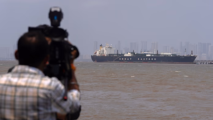 Is Iran unable to locate its mines in the Strait of Hormuz?
