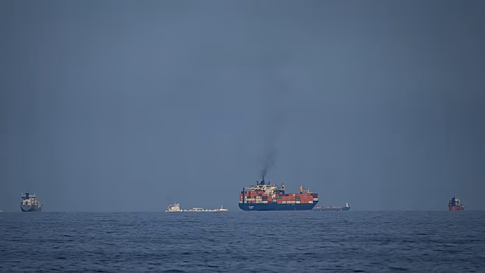 Trump says 'thank you' after Iran announces opening of Strait of Hormuz