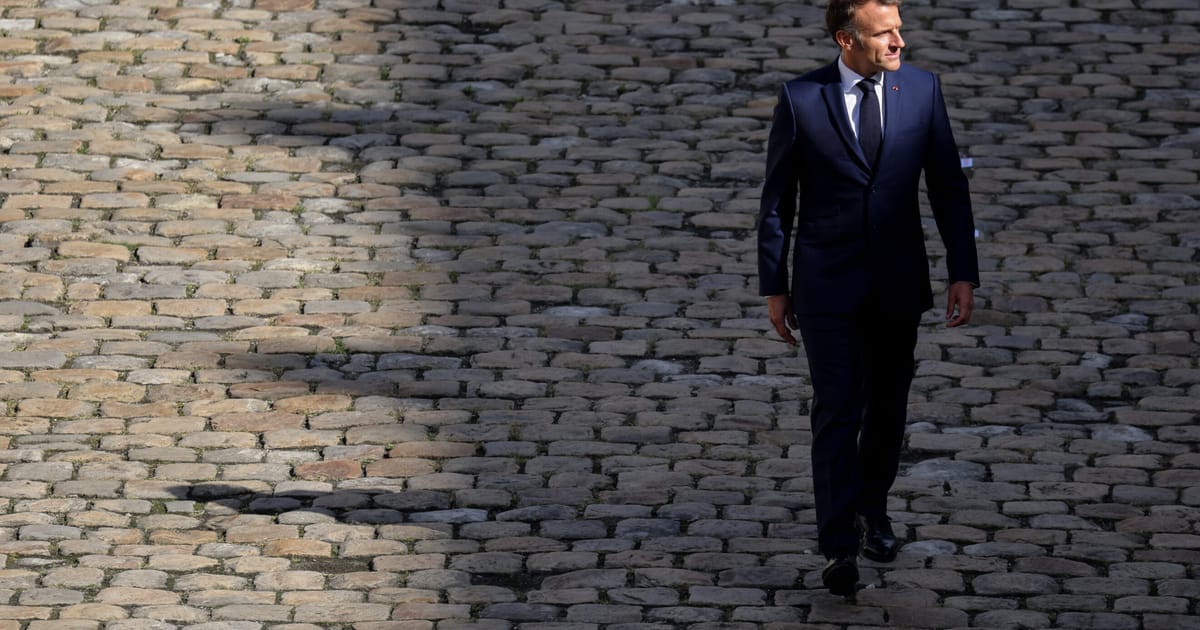 Macron’s inner circle starts heading for the exit – POLITICO
