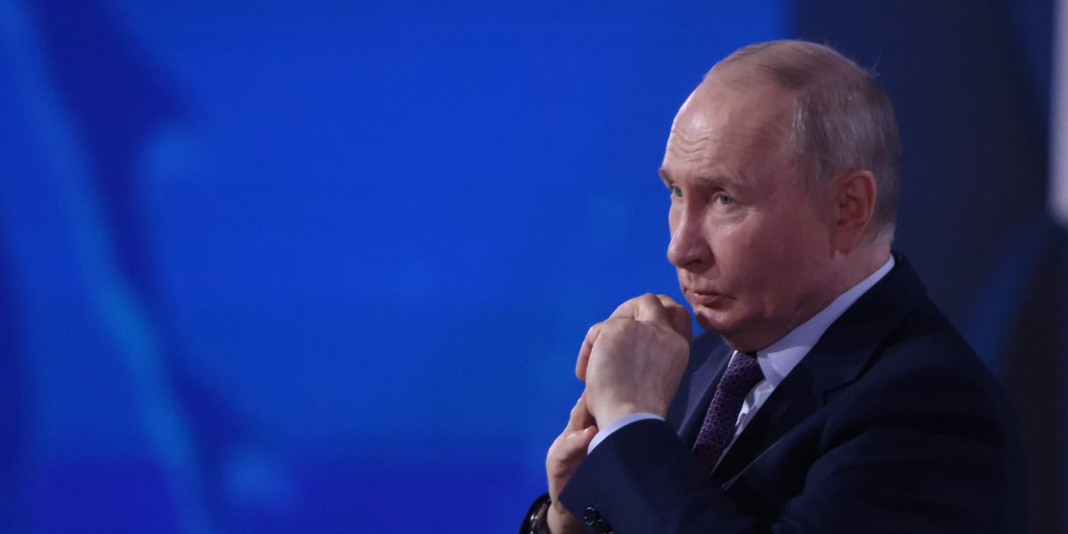 Putin finally admits Russia’s economy is in trouble and grasps for answers