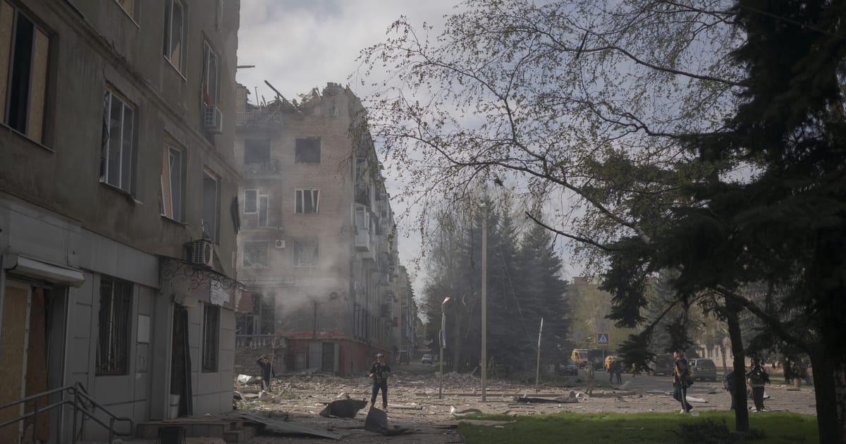 Ukraine-Russia blame game over Easter ceasefire violations – POLITICO