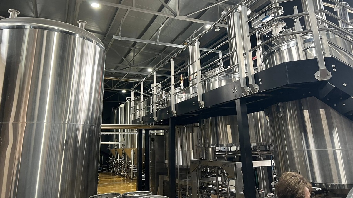 Vinnytsia Food and Gustatory Factory builds new cider production facility