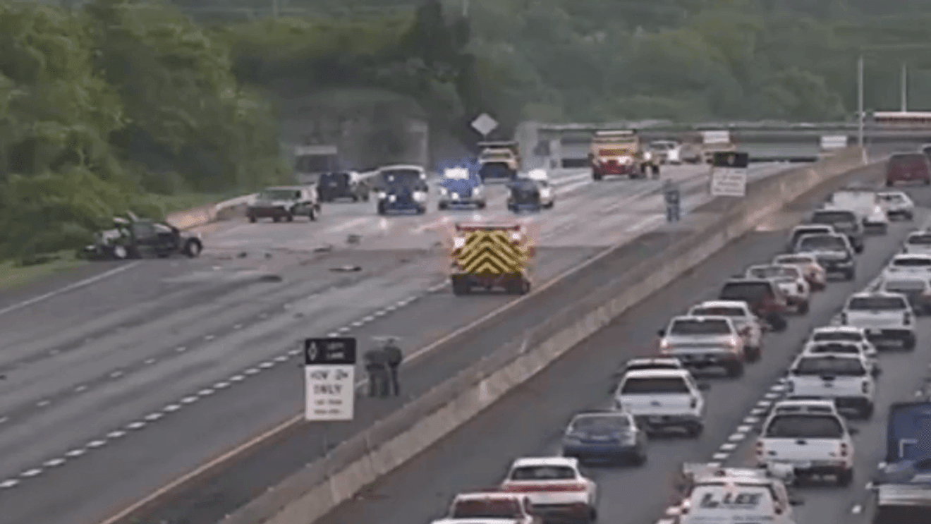 Crash shuts down I-65 South in Brentwood, expect traffic delays