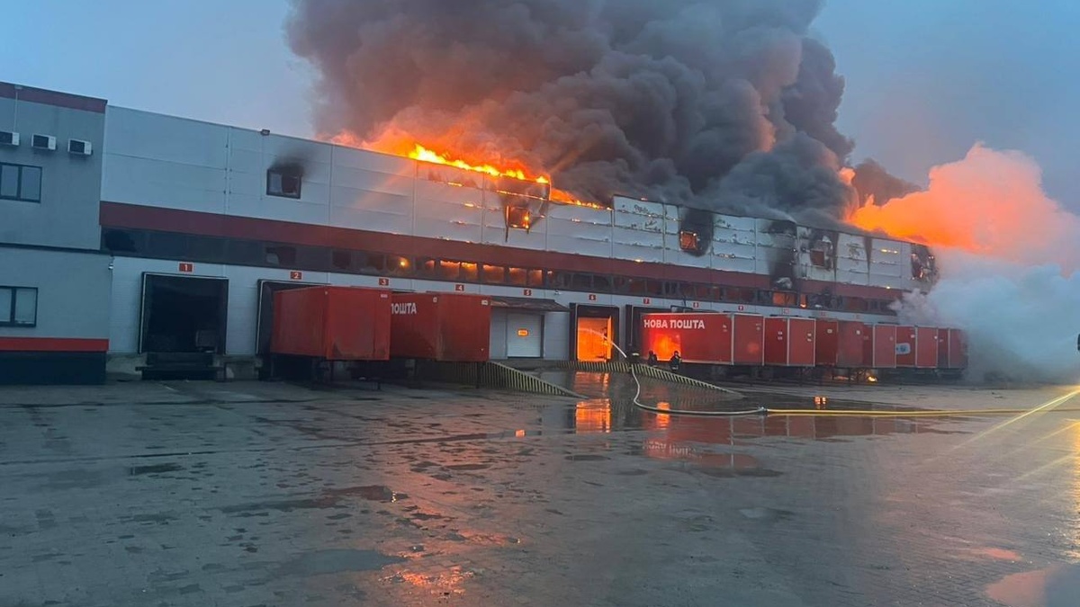 Nova Poshta terminal and grocery warehouse damaged in Lutsk attack